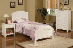 ACCENTED WHITE TWIN BED (V)