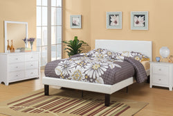 MODERN TWIN/FULL SIZE BED UPHOLSETERED IN WHITE FAUX LEATHER (V)